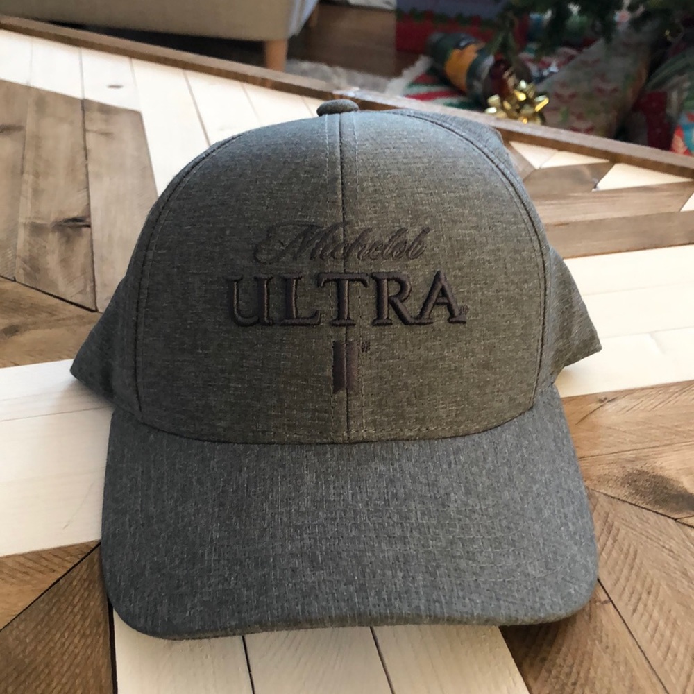 Michelob Ultra Golf hat with Velcro strap.